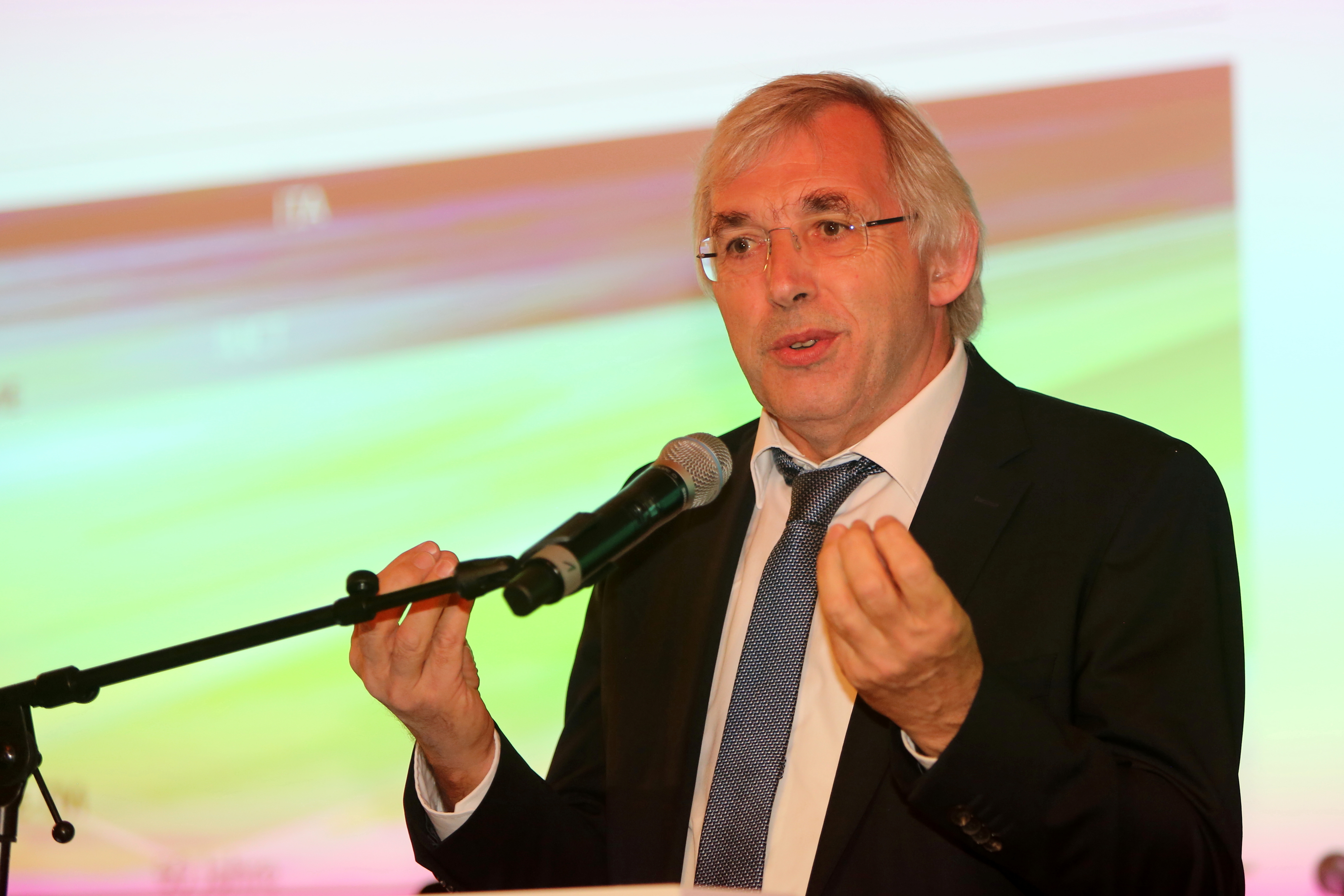 Grußwort Klaus Kaiser, Parlamentarischer Staatssekretär im Ministerium für Kultur und Wissenschaft des Landes Nordrhein-Westfalen.